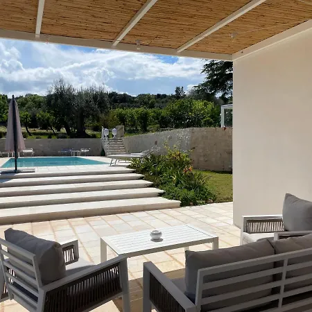 Trulli Di Pone * Cozzana